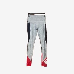 New Without Tags Victoria’s Secret Pink Ultimate Leggings *make offers*